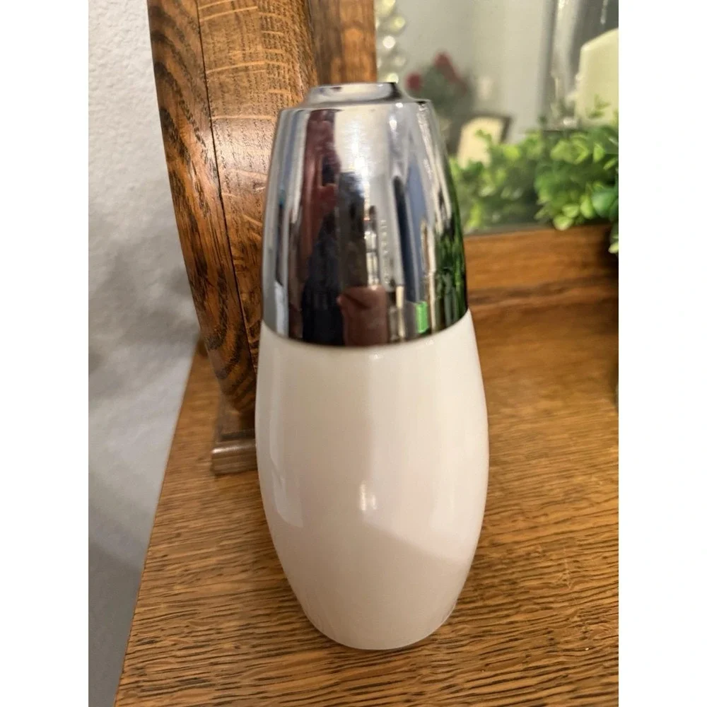 N/A this charming
