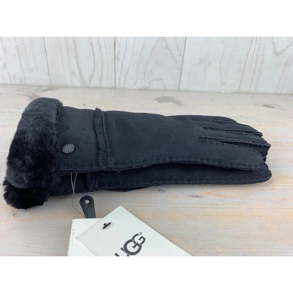 UGG Australia elegant black