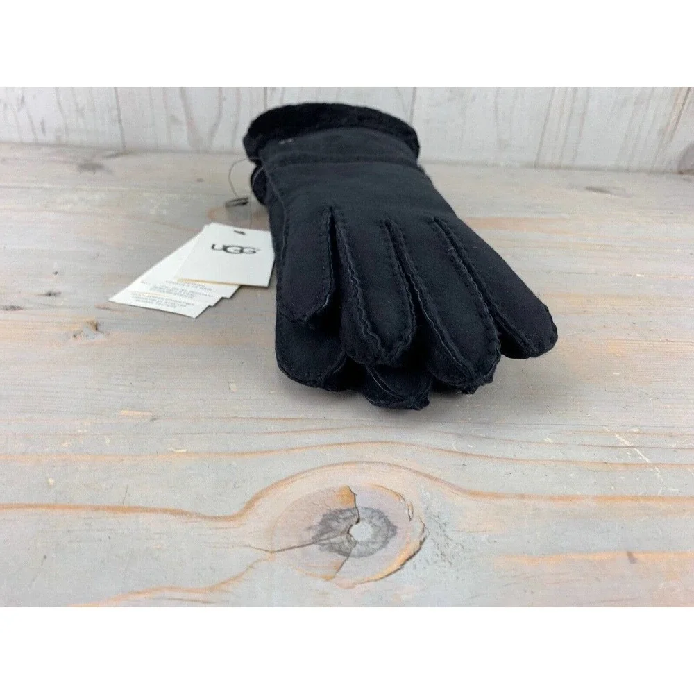 UGG Australia elegant black