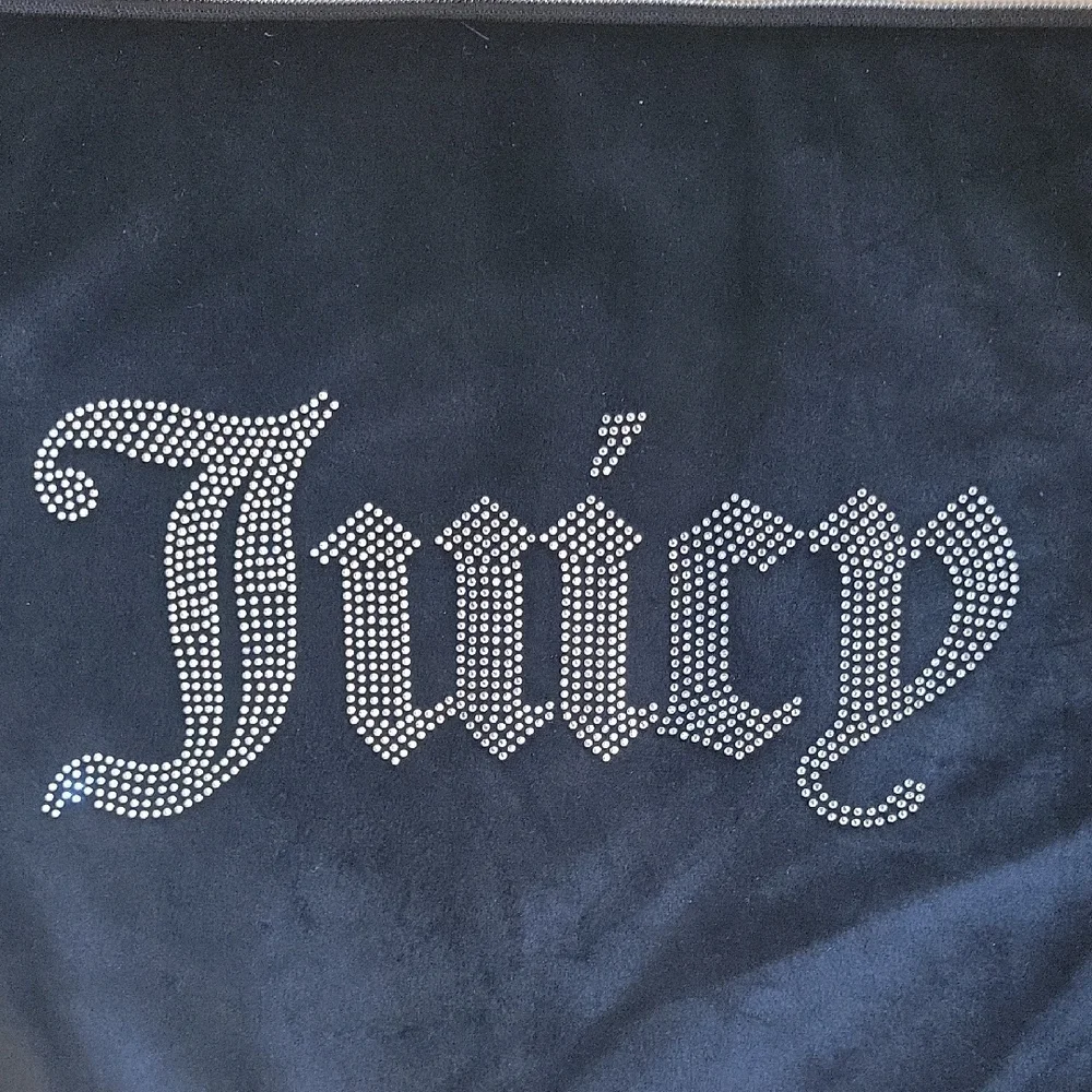 Juicy Couture elegant black
