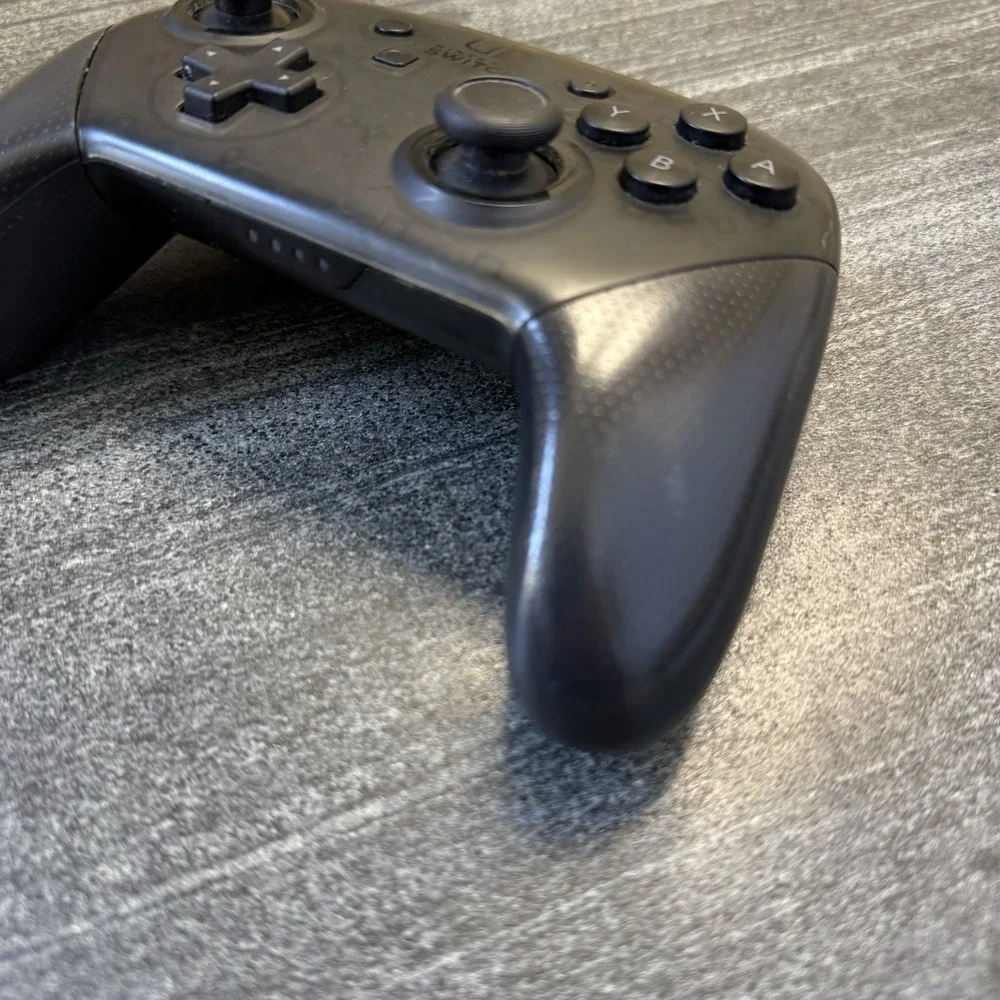 Nintendo authentic switch
