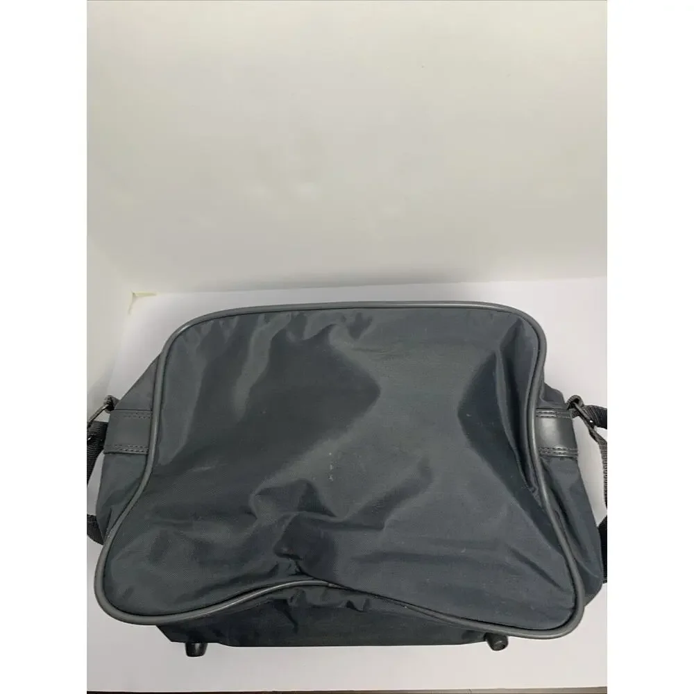 American Tourister carry grey american