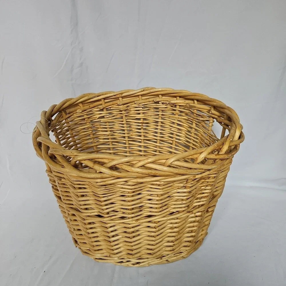 N/A wicker woven