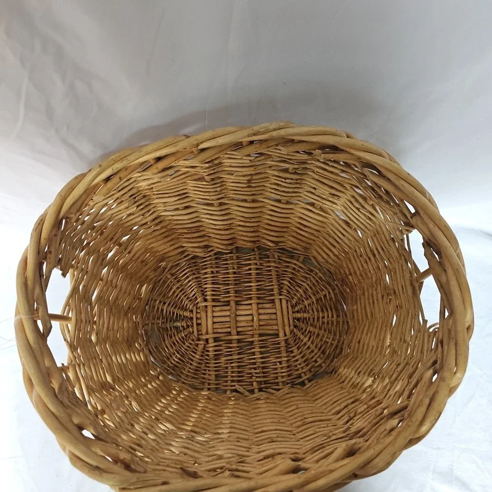 N/A wicker woven