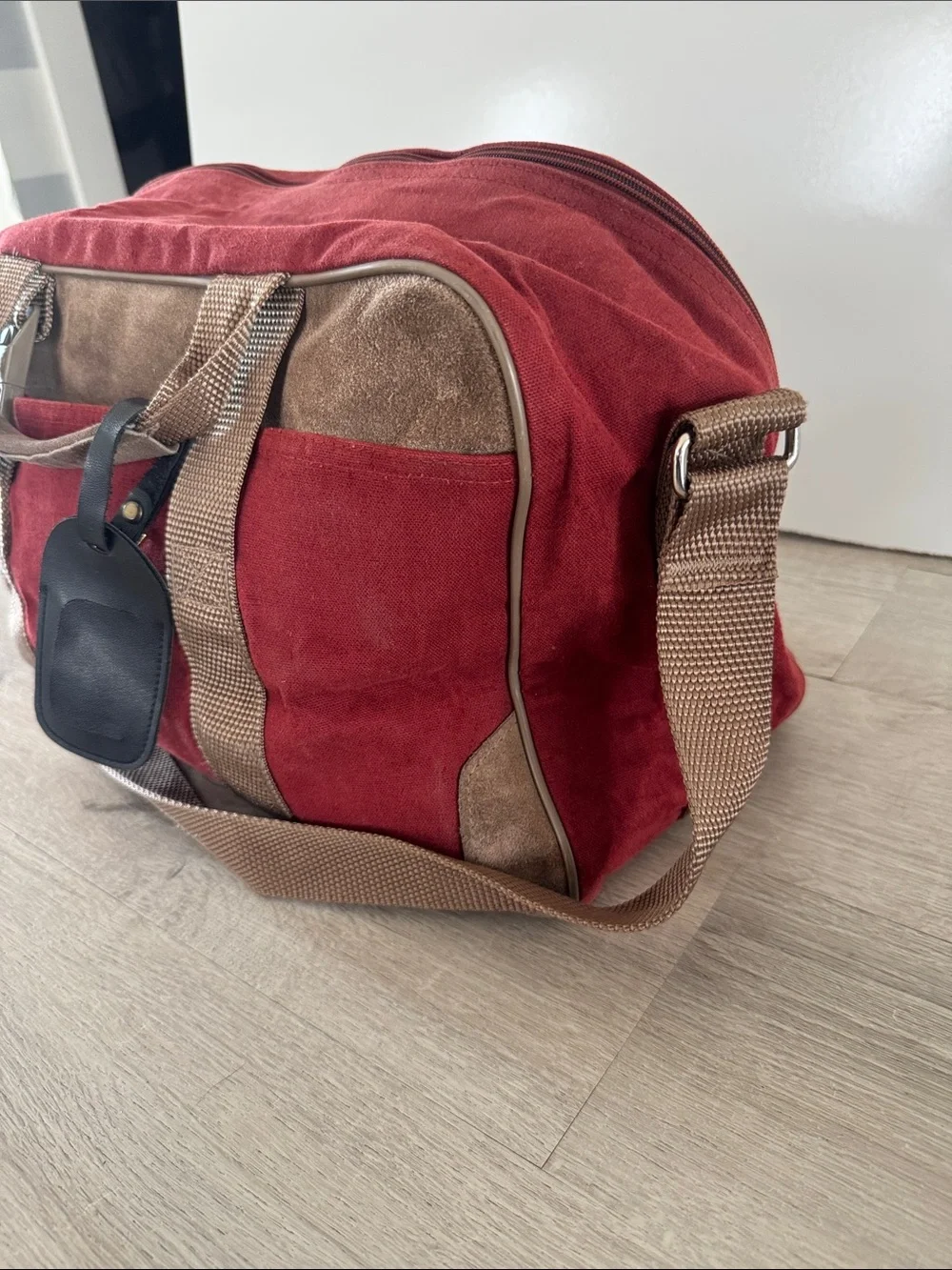 Vintage durable red