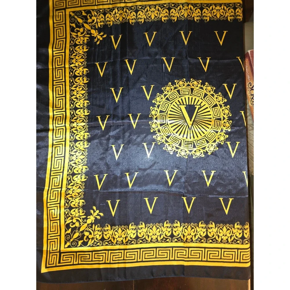 N/A elegant square