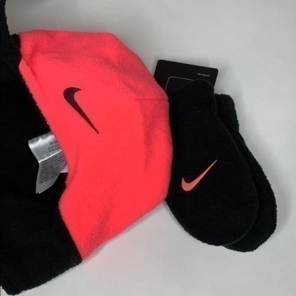 Nike new tags