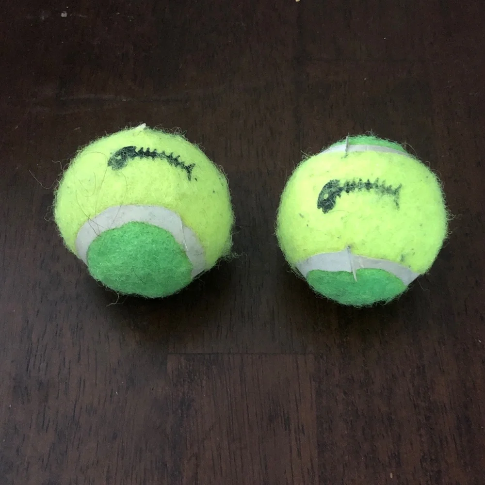 🛍️ Cat Tennis Balls Set with Bell Noise