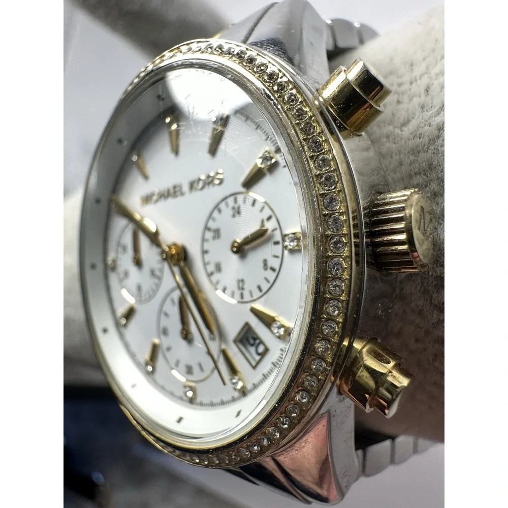 Michael Kors it has