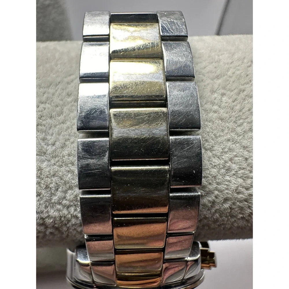 Michael Kors it has