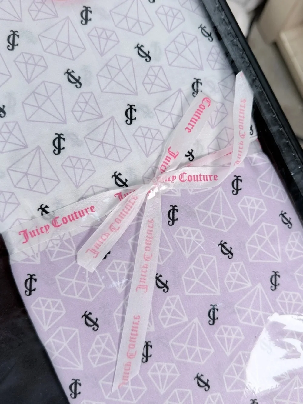 Juicy Couture Queen Reversible Bedding Set 8 Piece Comforter Sheet Set Glam