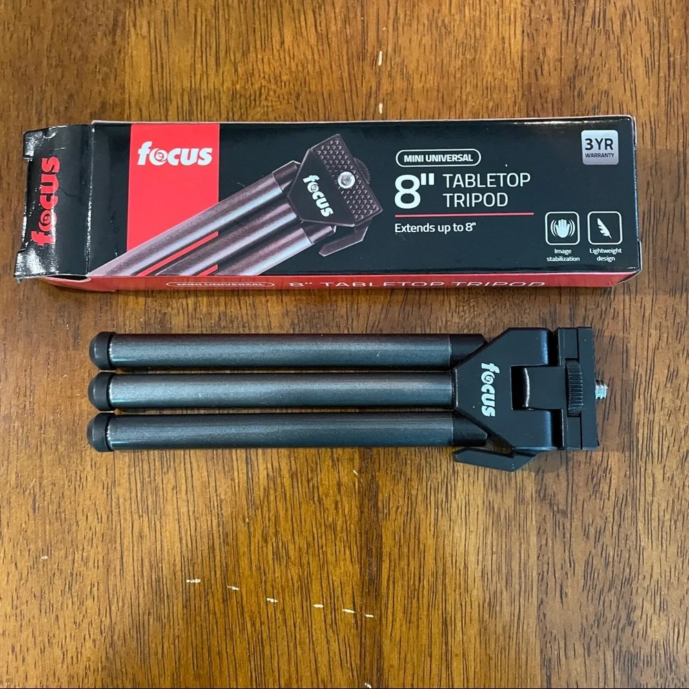 Focus mini universal 8” tabletop tripod