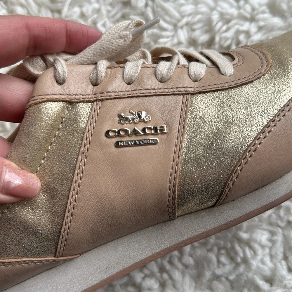 Coach these lace