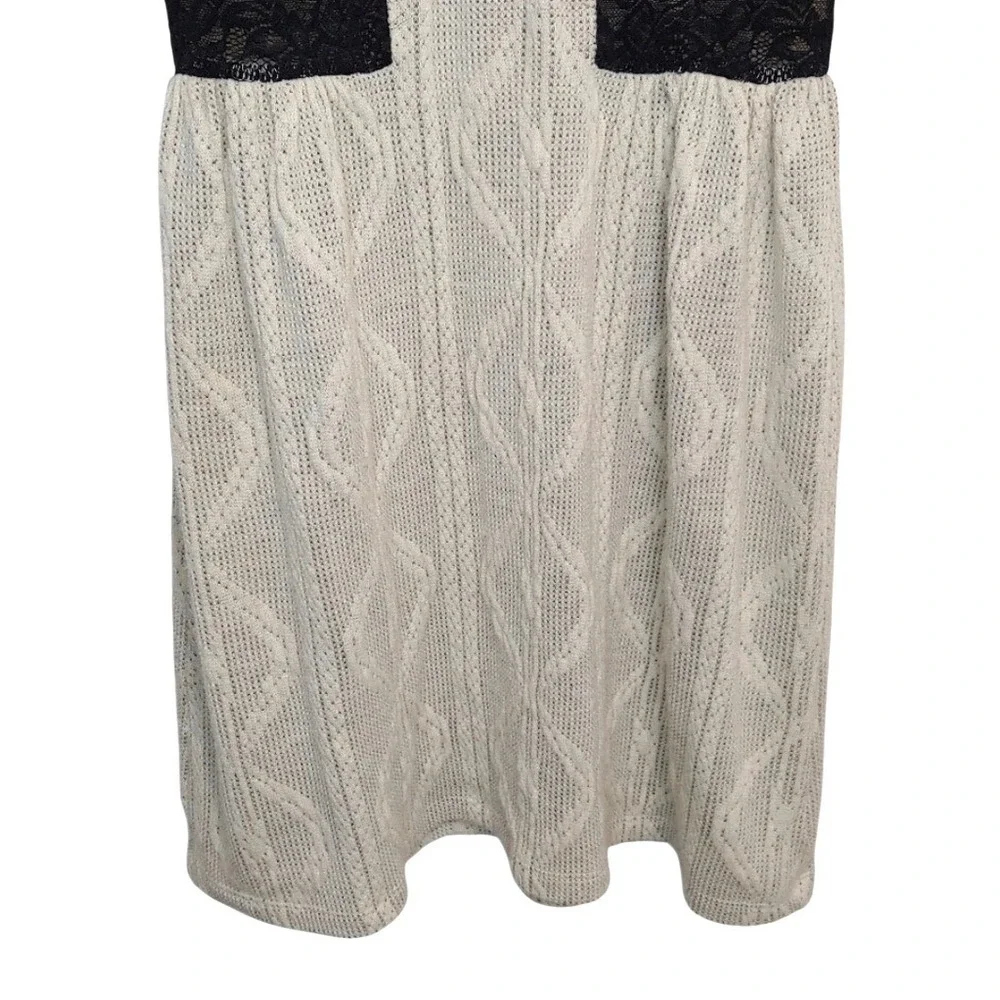 Manteau embrace sophisticated