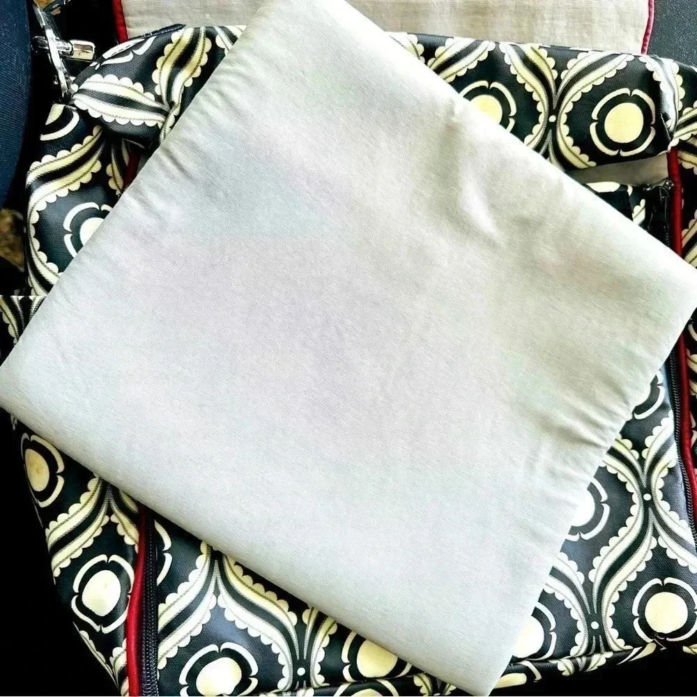 Petunia Pickle Bottom pre loved