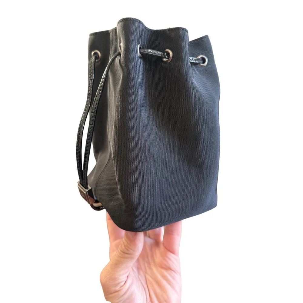 Vintage Gucci Black Canvas Drawstring Pouch Bag - Serial 039-0973 Tom Ford Era