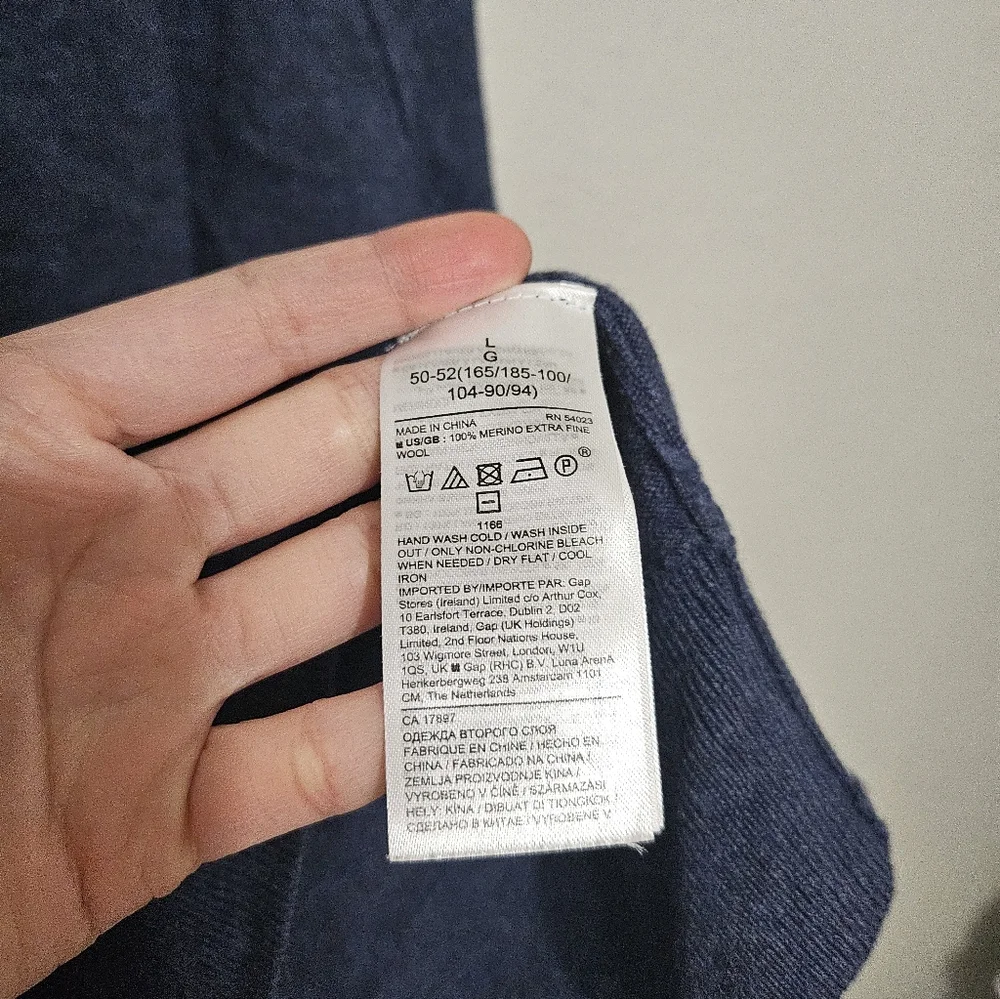 Banana Republic classic banana