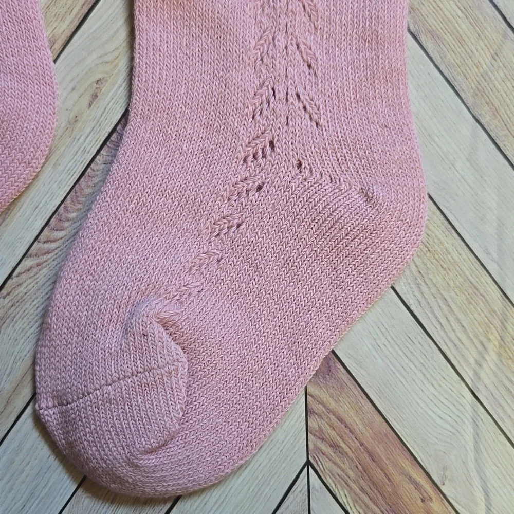 None 》size 18