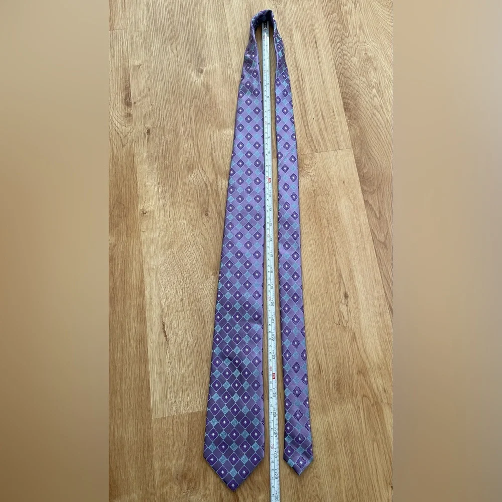 Ted Baker London Purple Blue Geometric Tie 100% silk preppy classic