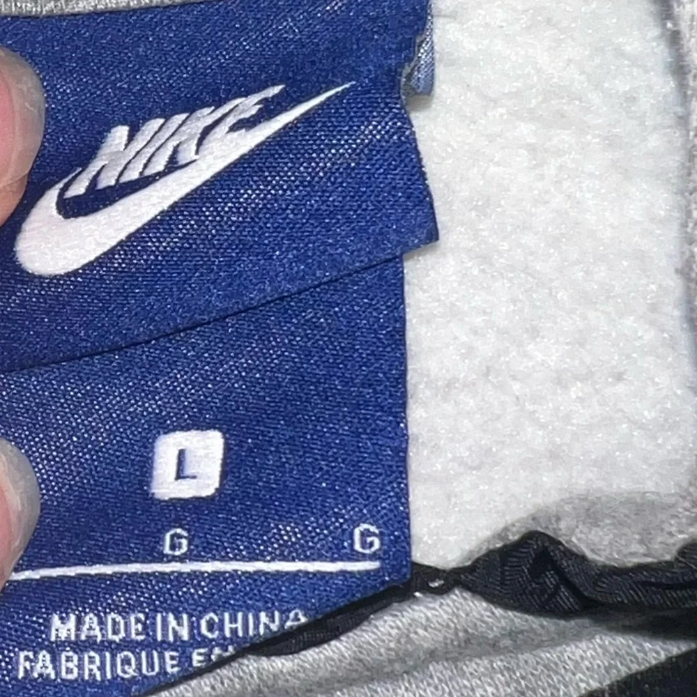 Nike pullover hoodie