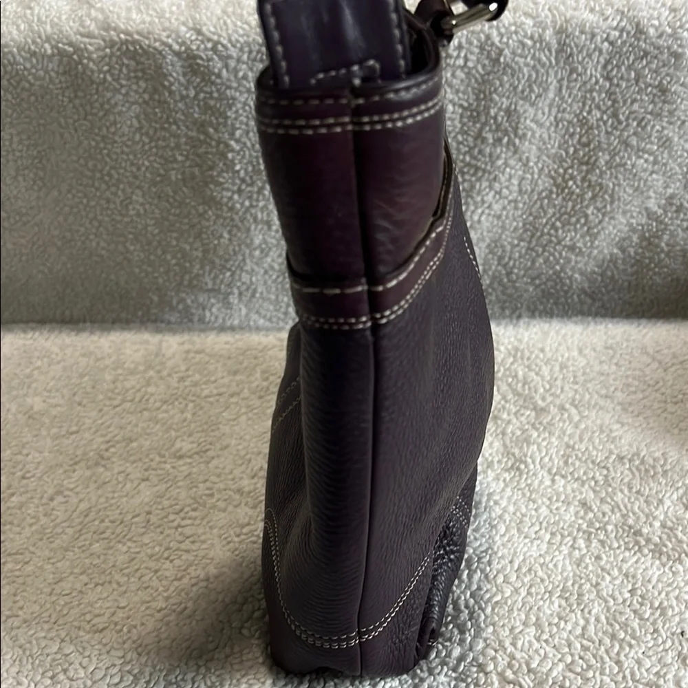 Coach zipper hardware used