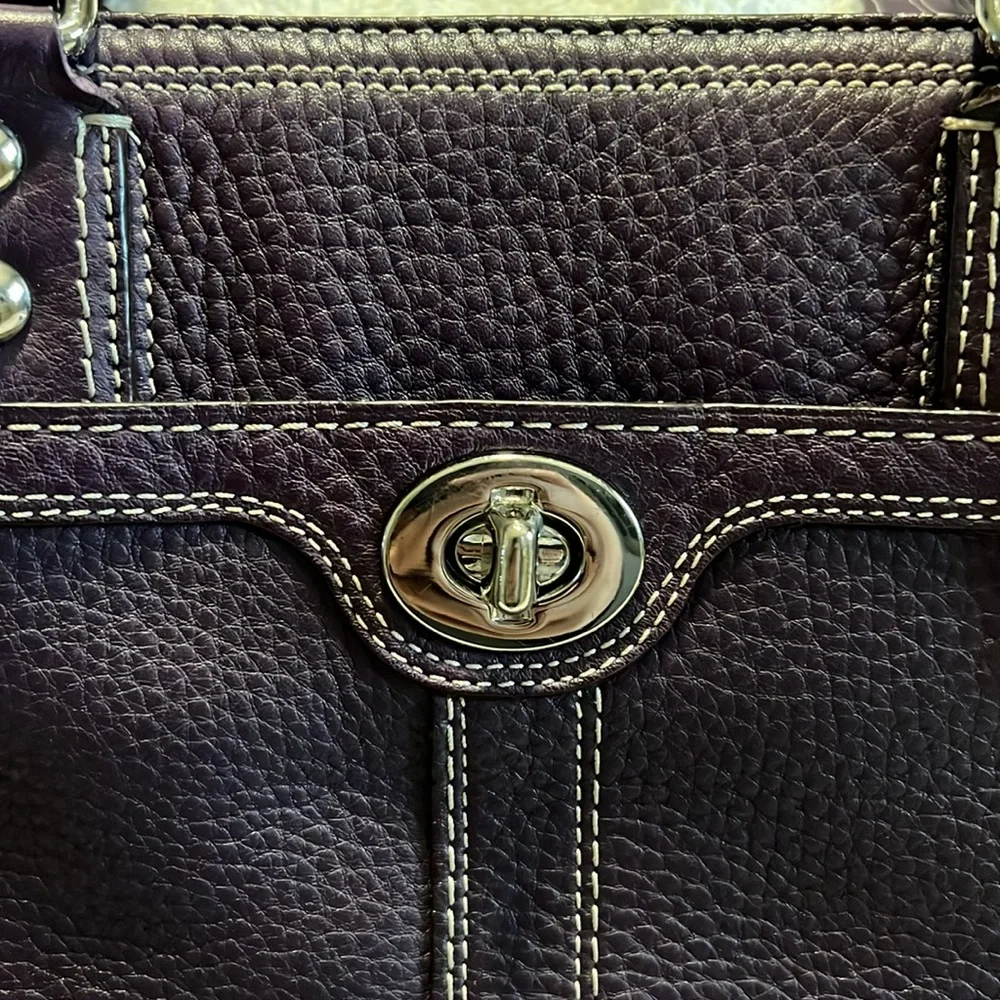 Coach taken pockets