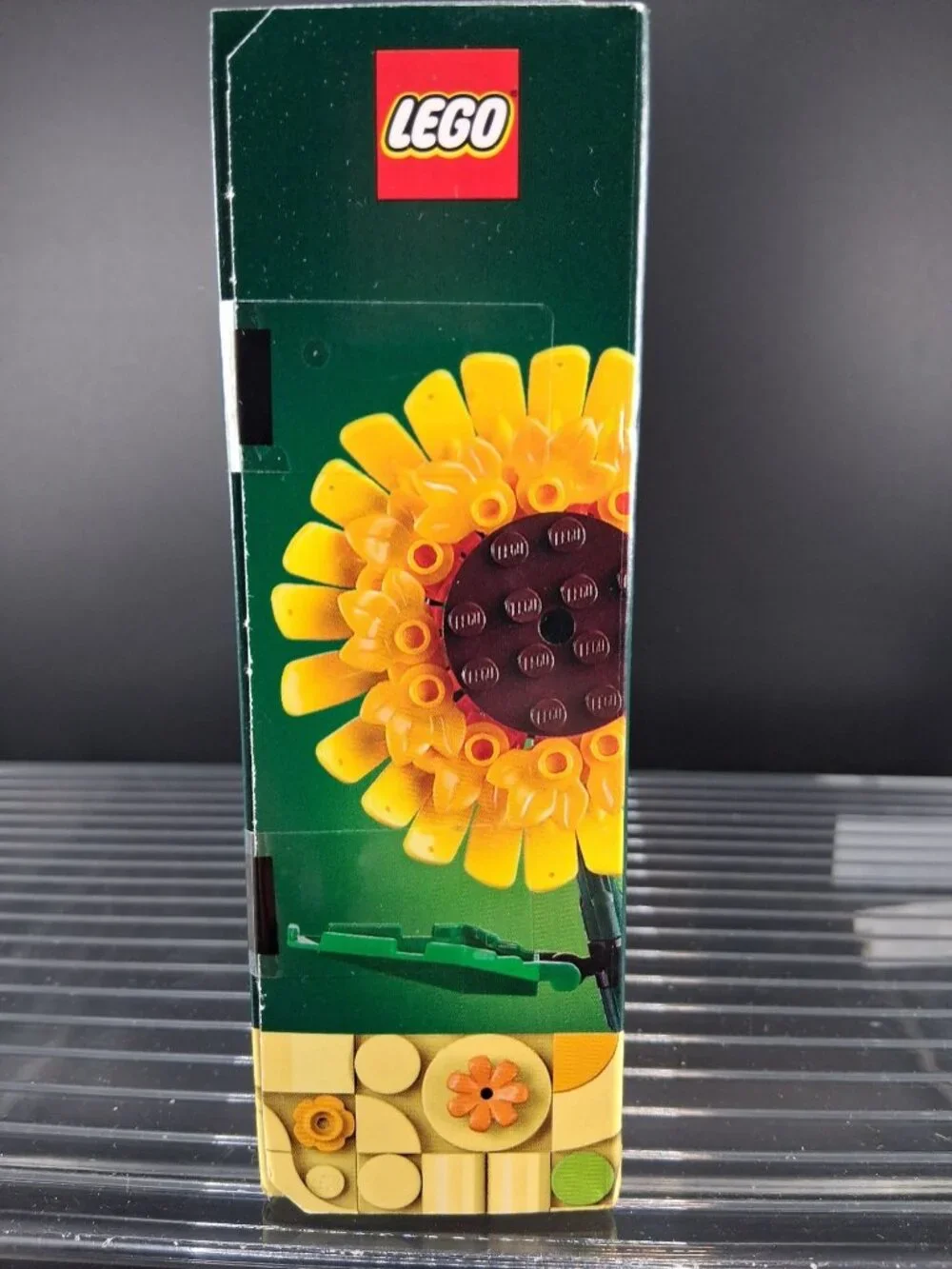 Lego botanicals sunflowers