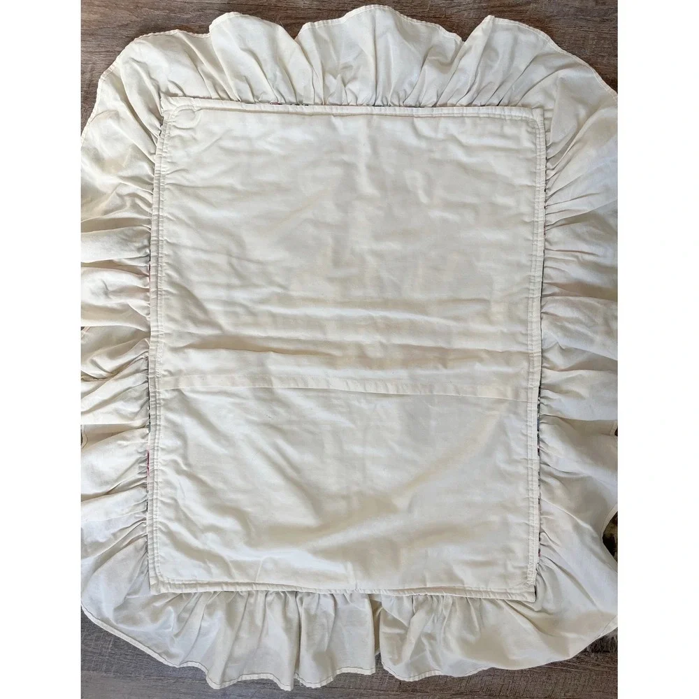 N/A pair ruffled