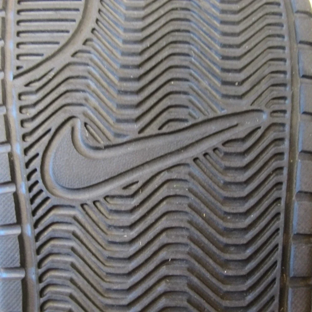 Nike benassi jdi