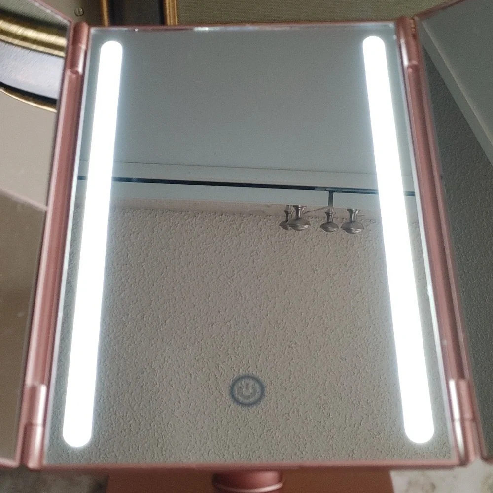 ArQray tri fold