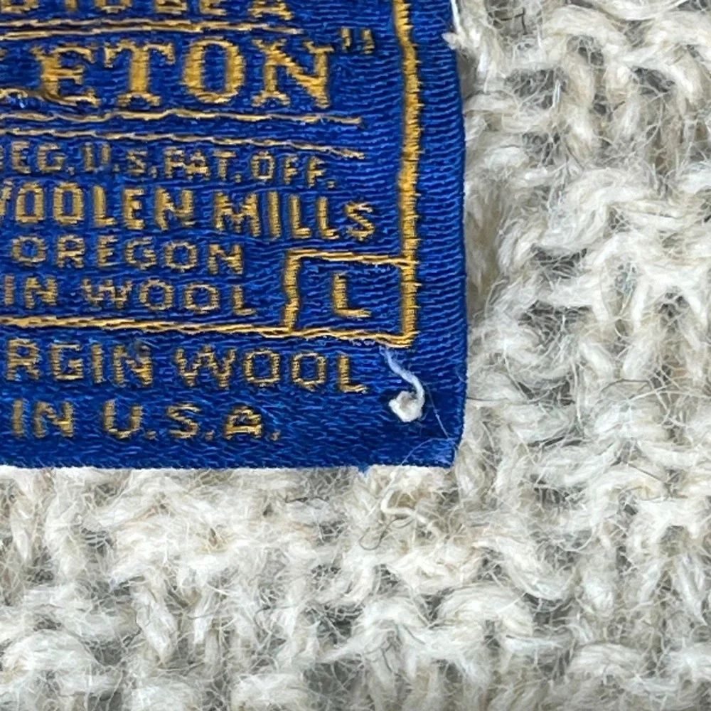 Pendleton ribbed neckline