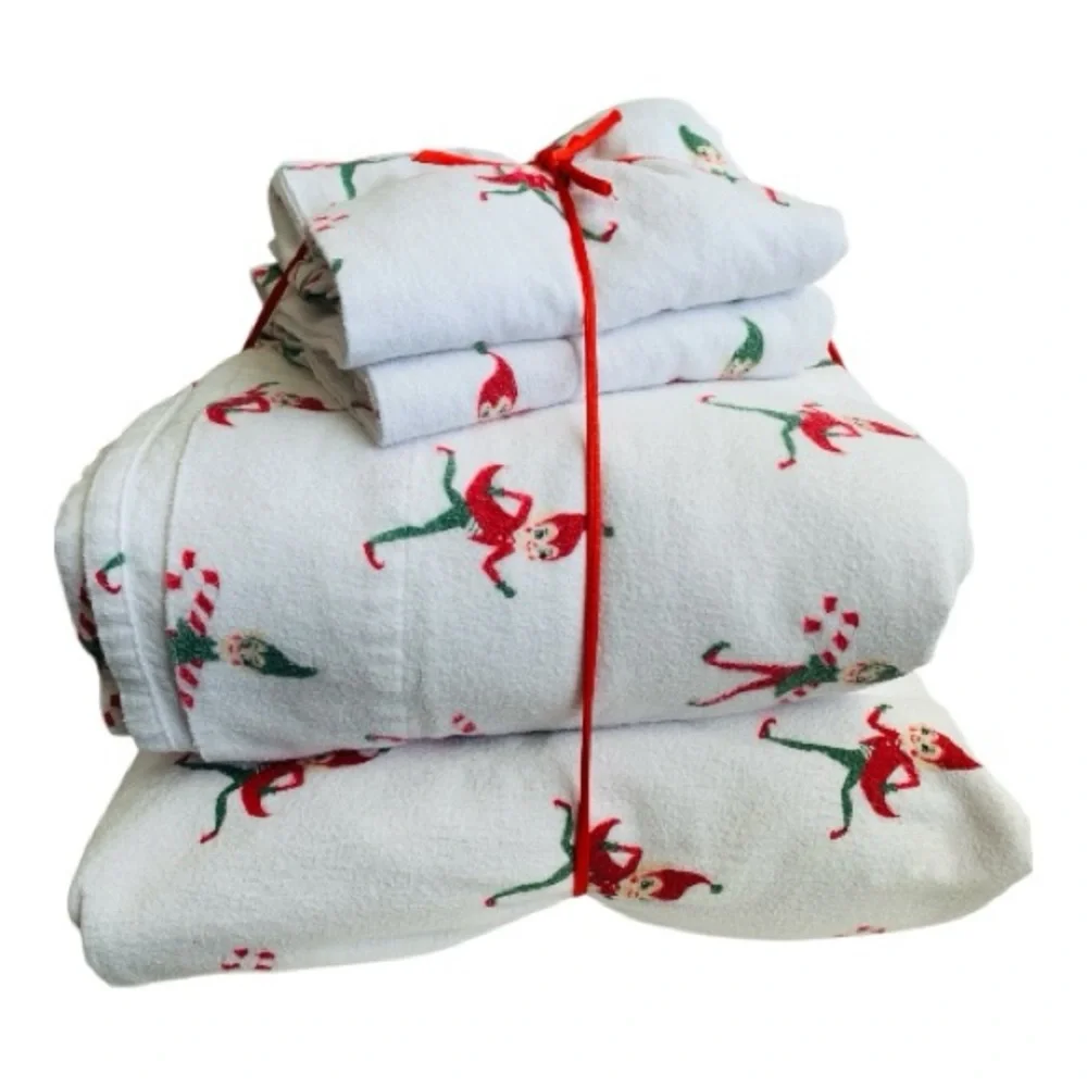 Pottery Barn Kids full 75” pottery