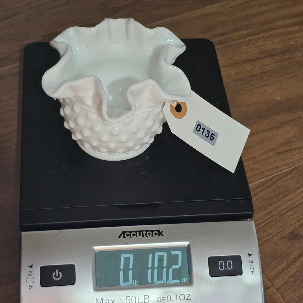 Fenton charming vintage