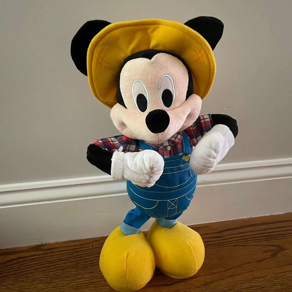 Disney works fine mouse