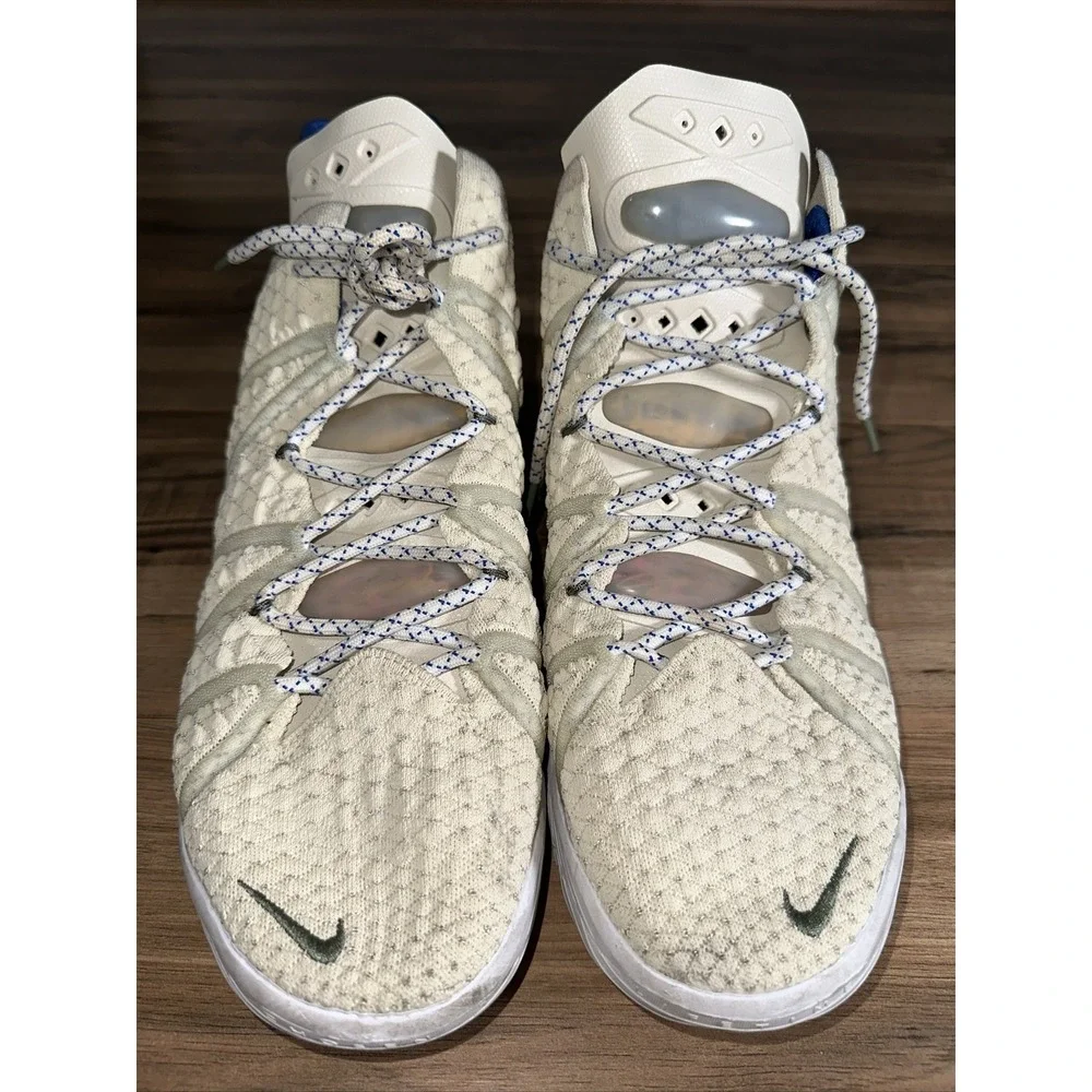 Nike good used