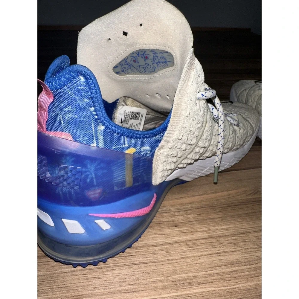 Nike good used