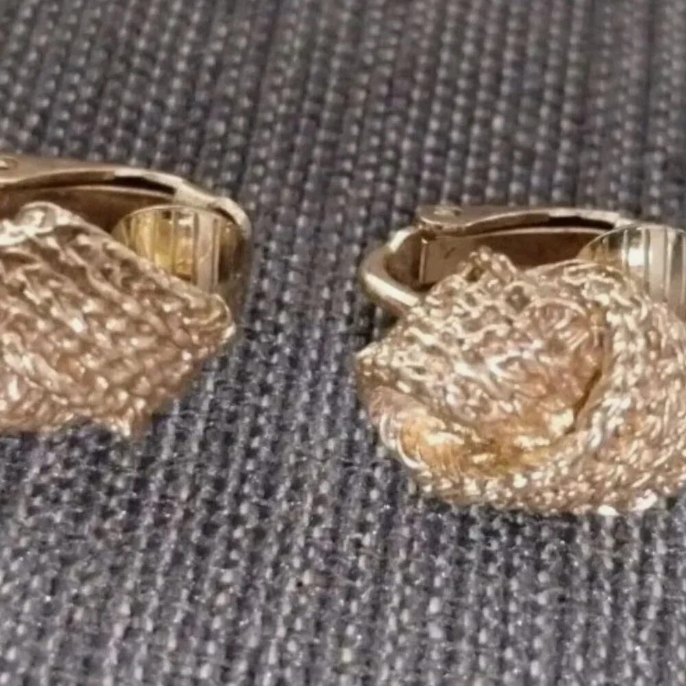Vintage Christian Dior Knot Gold Tone Clip-On Earrings ~ Signed