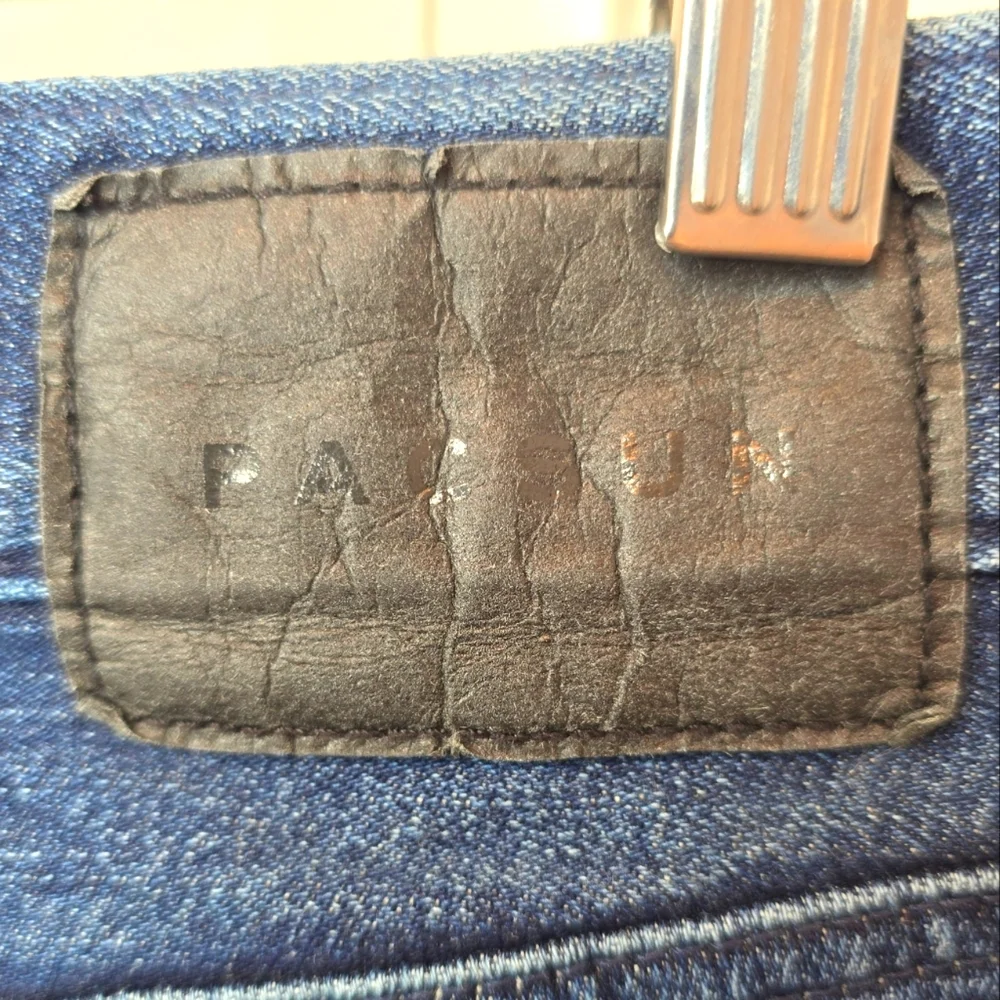PacSun slim indigo