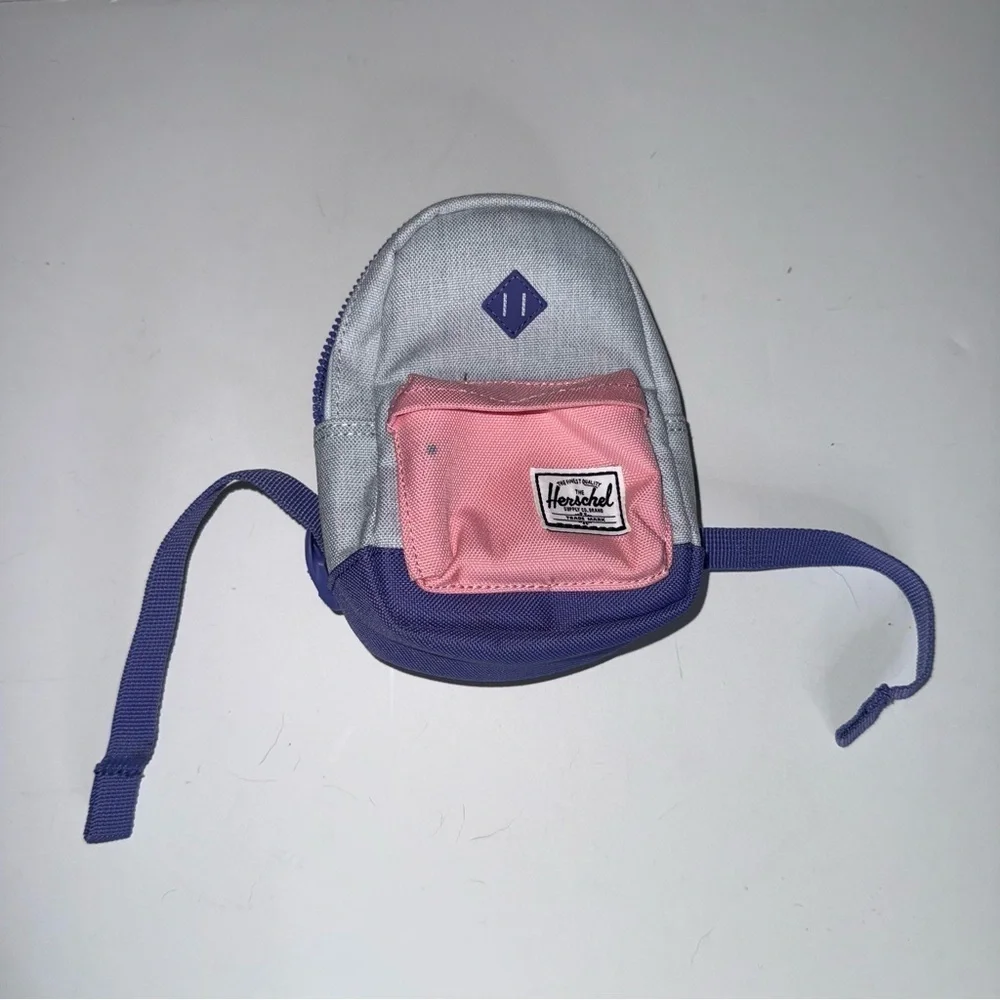 Herschel Supply Company blend purple it