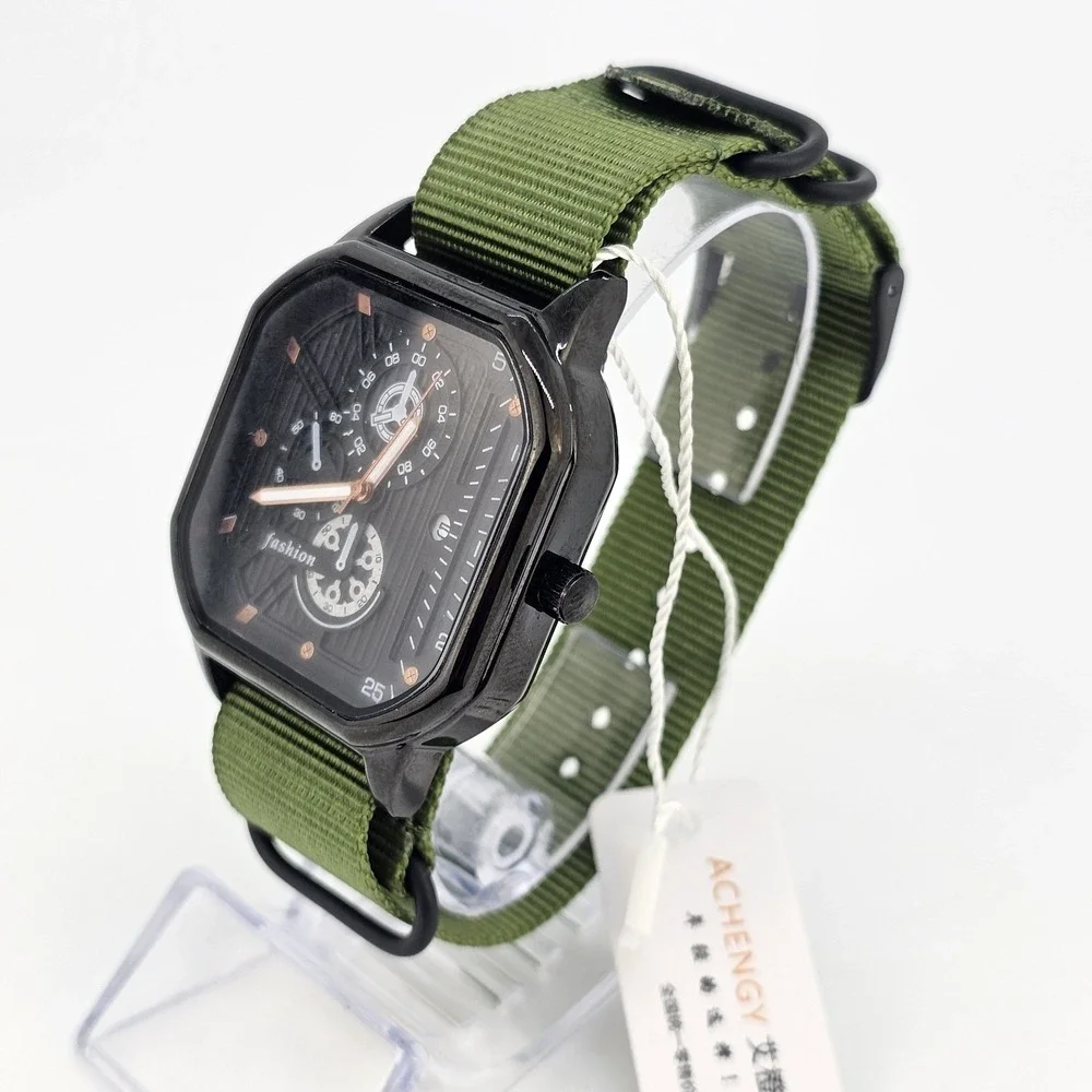 Men's Watch‎ 42MM Black Dial Black Case Date Army Green Canvas Band New Battery