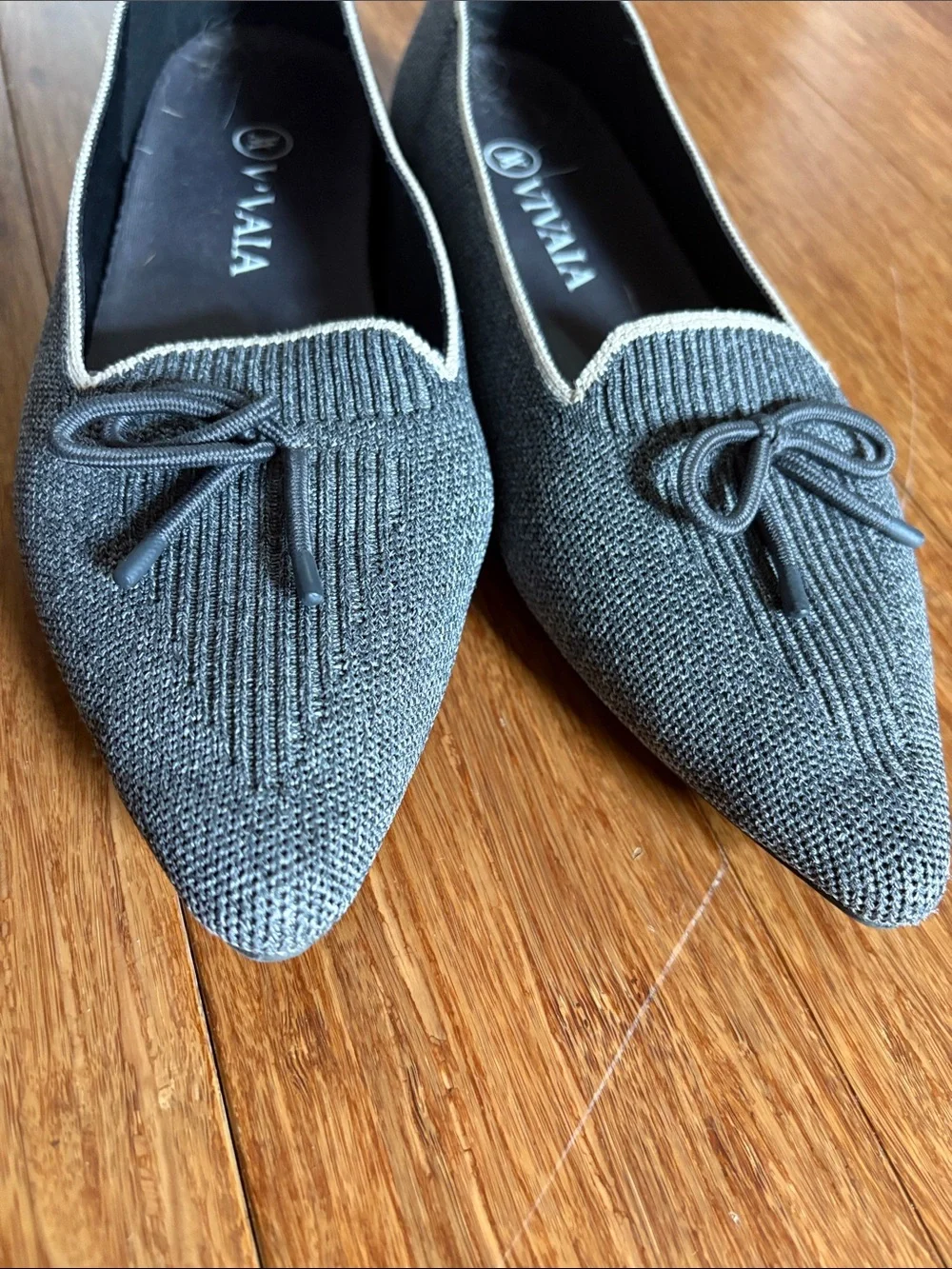 Vivaia grey pointed
