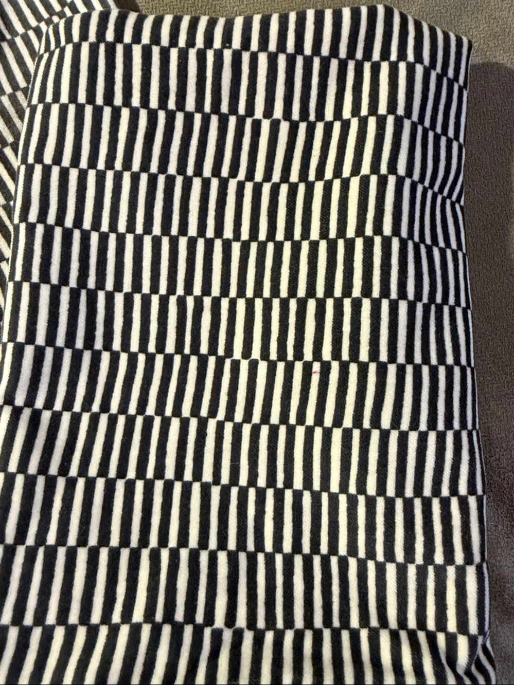 IKEA set throw