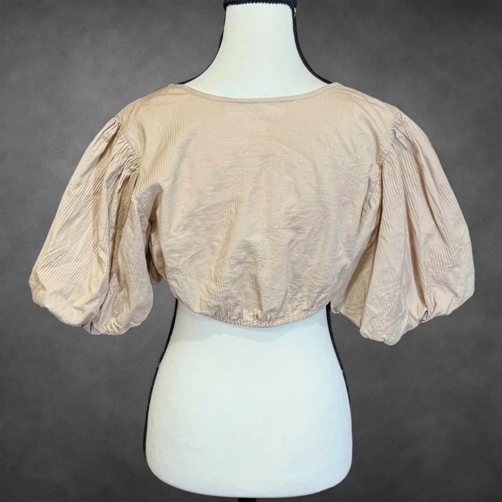 Free People chic beige