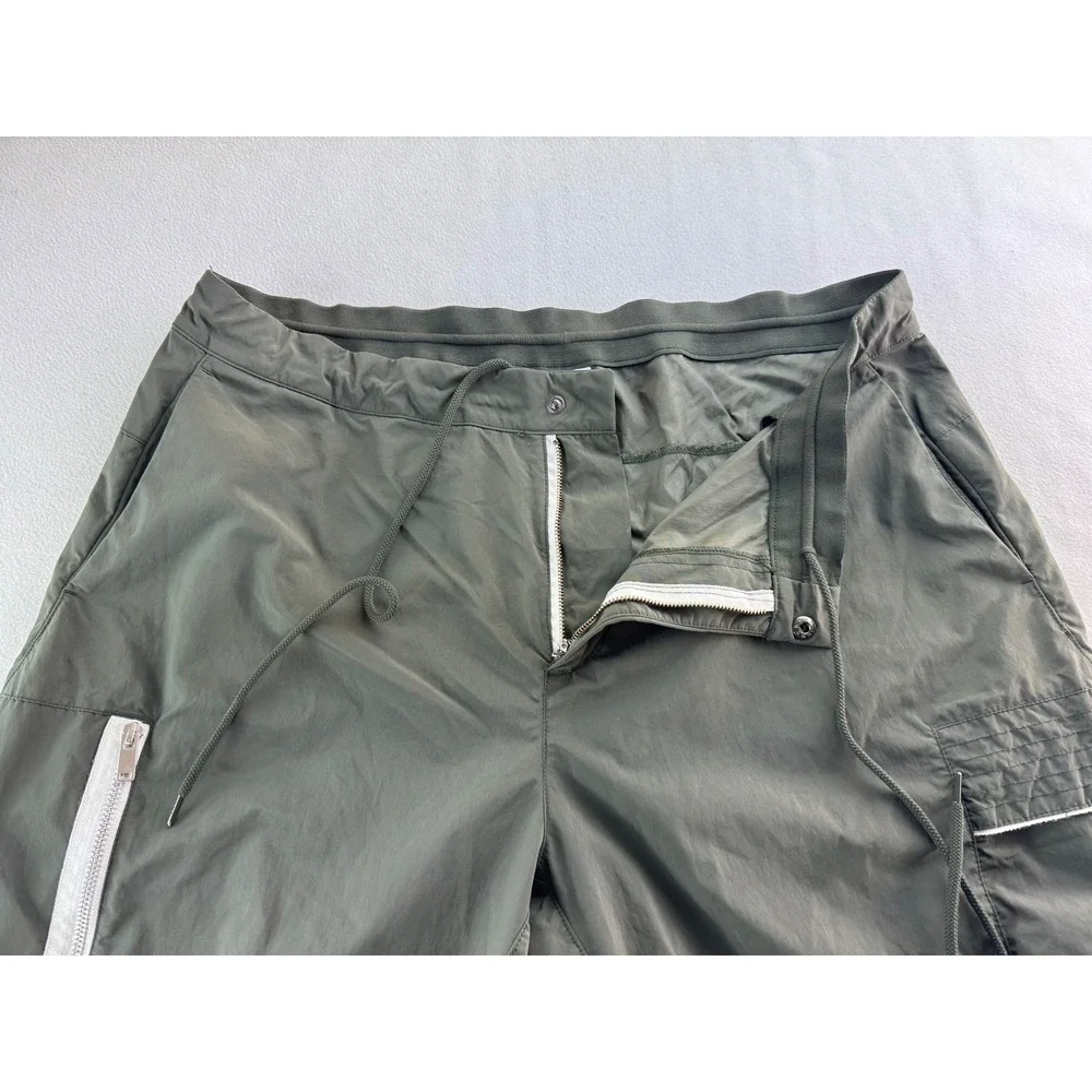 Nike men olive