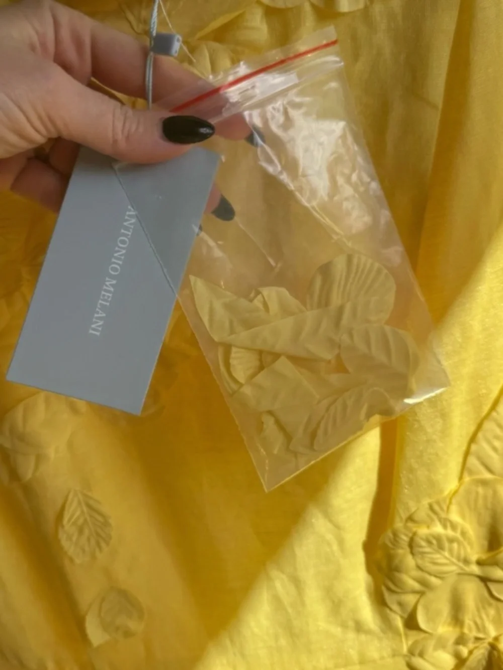 NWT Antonio Melani Iris Linen Floral Appliqué Sunshine Yellow Mockneck Dress