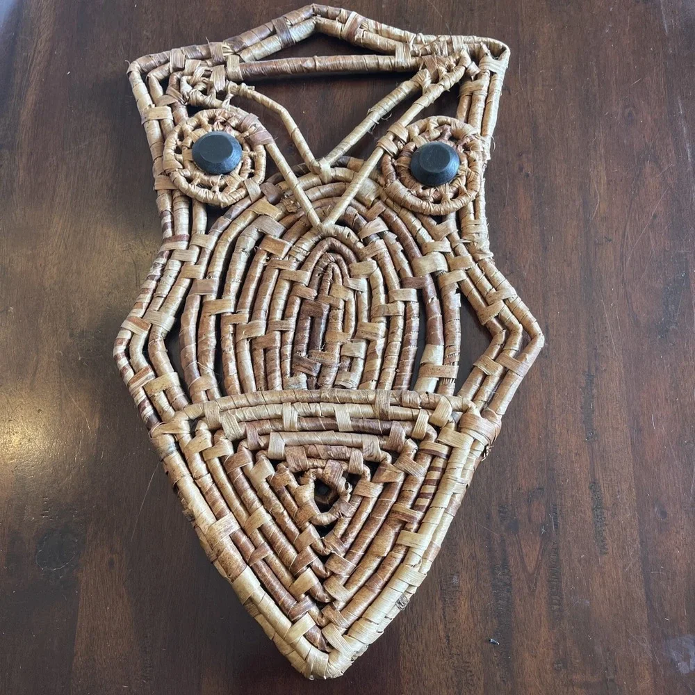Vintage Wall‎ Hanging Wicker Rattan Woven Wicker Owl Boho Catch All Mail Holder