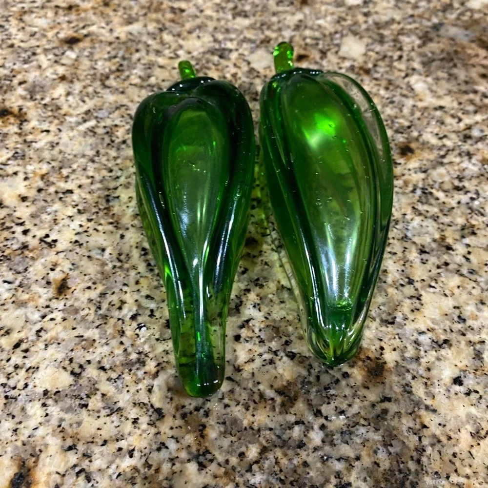 Vintage Pair of Mid Century Modern Hand Blown Green Art Glass 6” Pepper Decor