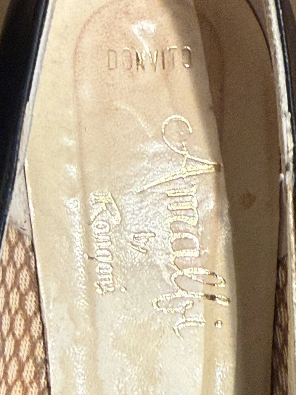 Amalfi by Rangoni Italy Black Leather Kitten Heel Pumps 7.5A Vintage Chic