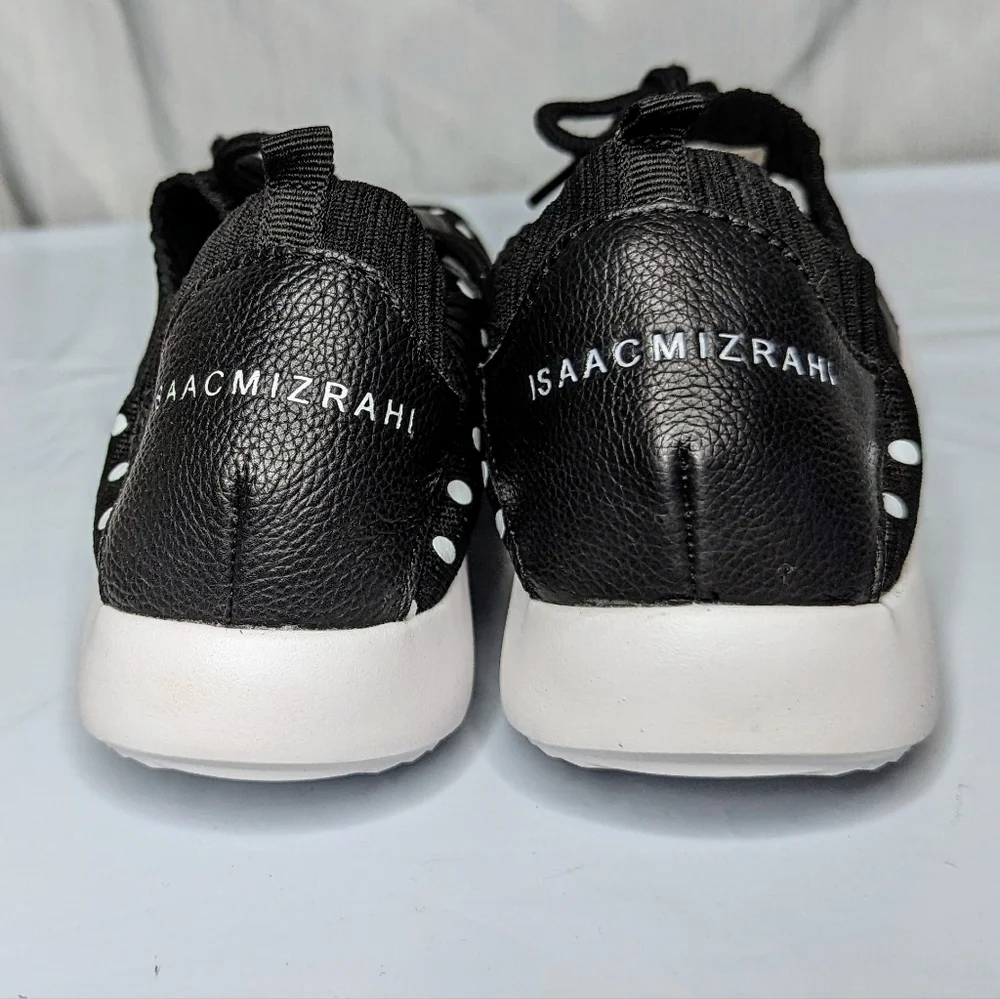 Isaac Mizrahi don accept