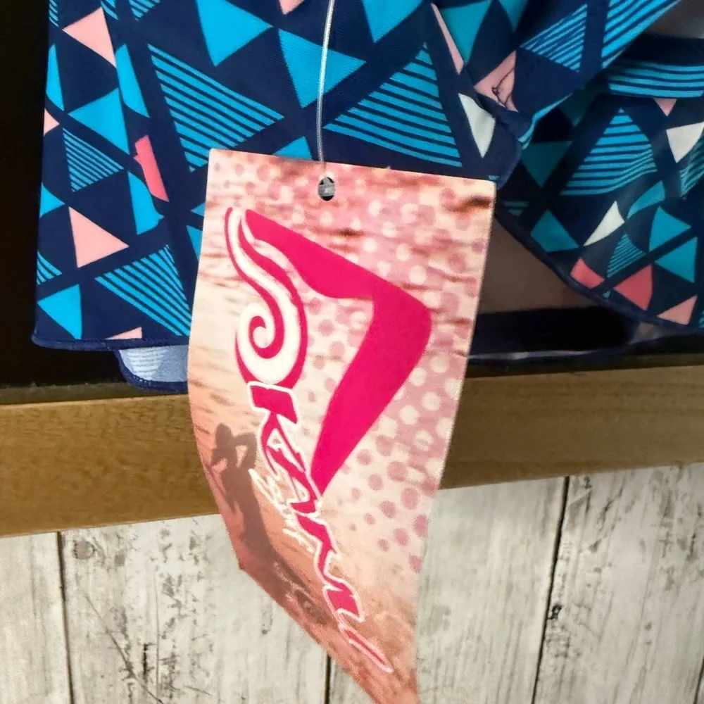 Kanu Surf girls nwt